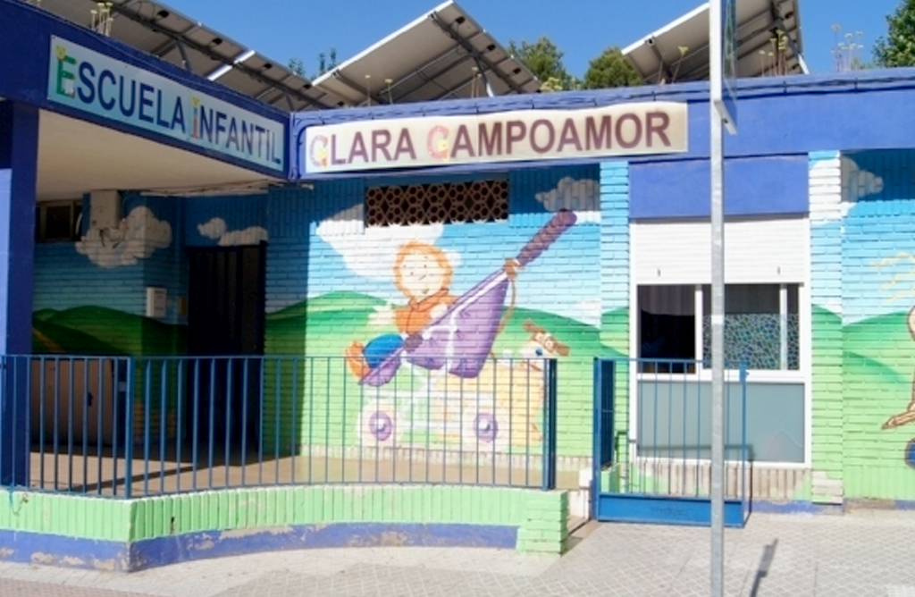 El 29 de abril finaliza el plazo de solicitudes para el próximo curso en la “Clara Campoamor”